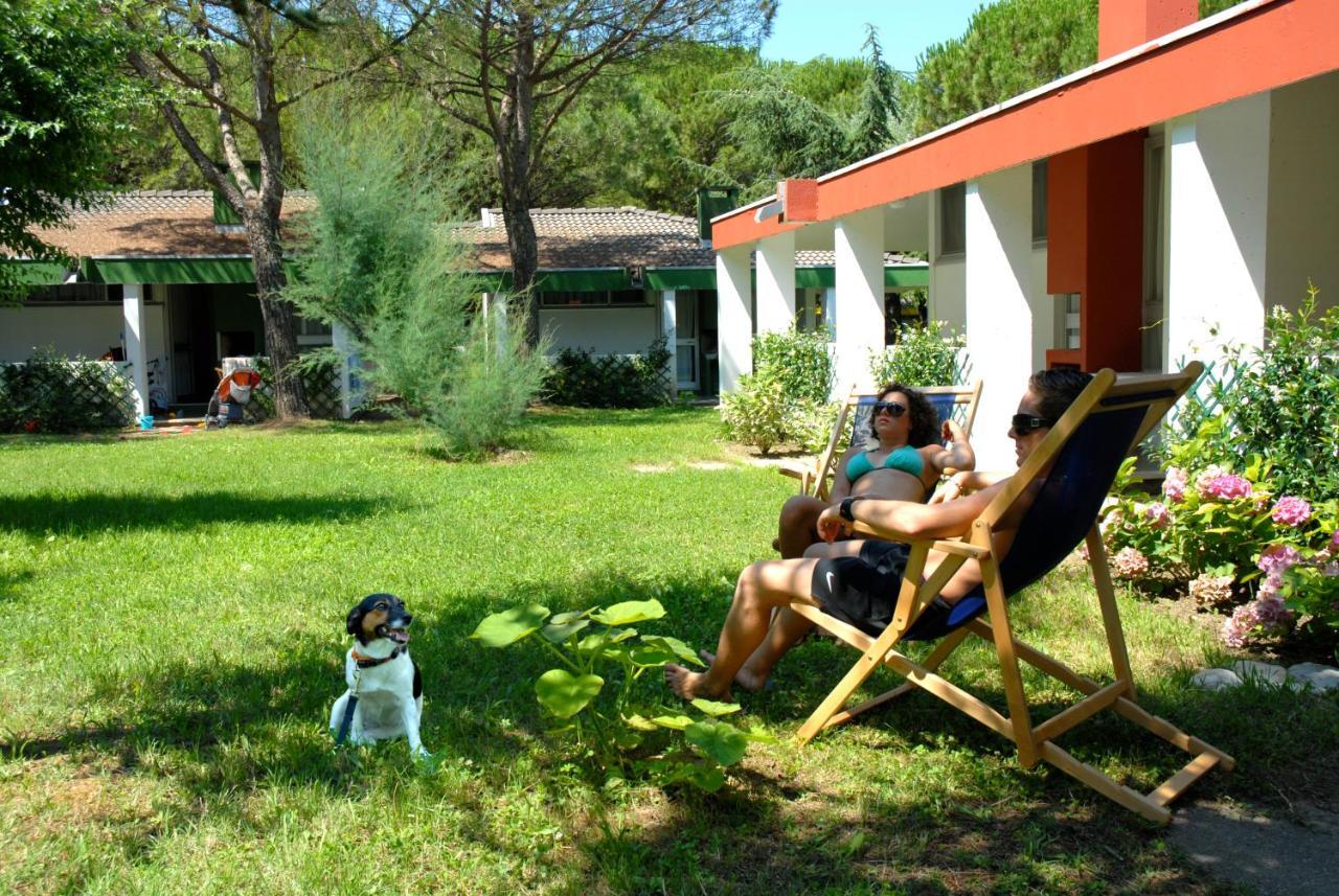 Club Del Sole Marina Julia Family Collection Hotel Exterior photo